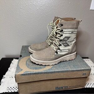 Born Women's Oriana Lace-Up Boots in Taupe and Cream